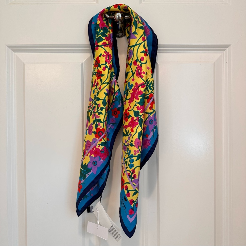 SOLD! NWOT Max Mara Weekend Label-cut Printed Silk Twin Scarf Sz:67*67cm - Picture 8 of 16